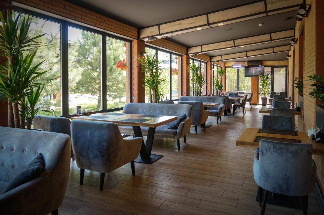 וילקובה Delta Hotel מראה חיצוני תמונה