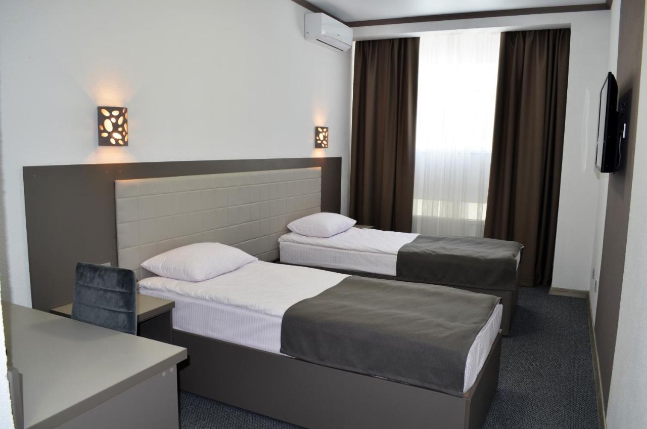 וילקובה Delta Hotel מראה חיצוני תמונה