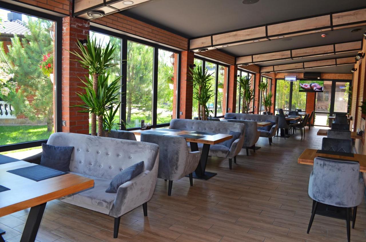וילקובה Delta Hotel מראה חיצוני תמונה
